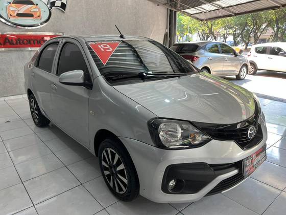 TOYOTA ETIOS 1.5 X SEDAN 16V FLEX 4P AUTOMÁTICO